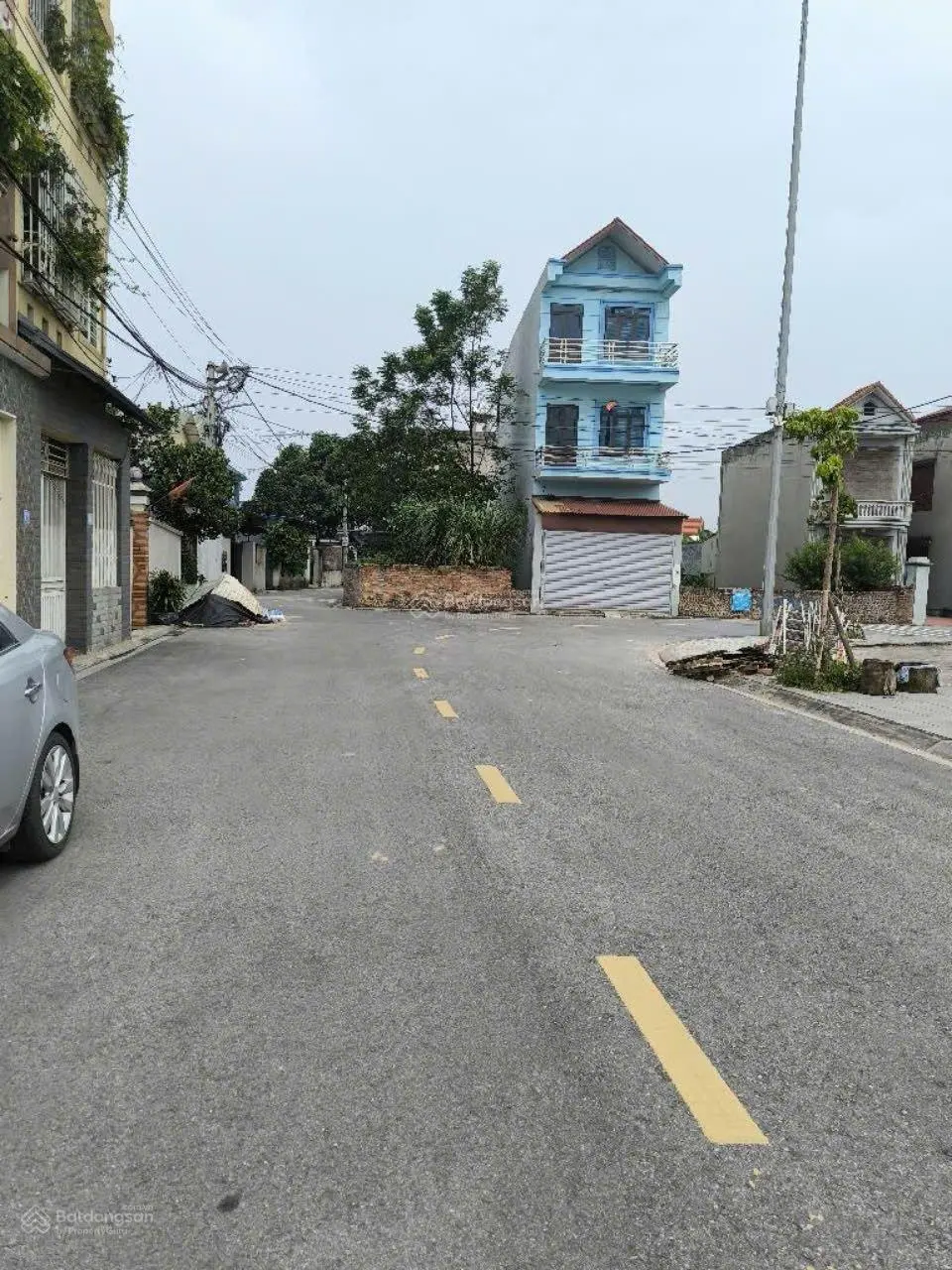 Siêu hiếm, ngõ thông, ôtô tránh, Tiên Hùng, Nguyên Khê. DT 36,2m2, MT 3,4m. Giá 3,1 tỷ