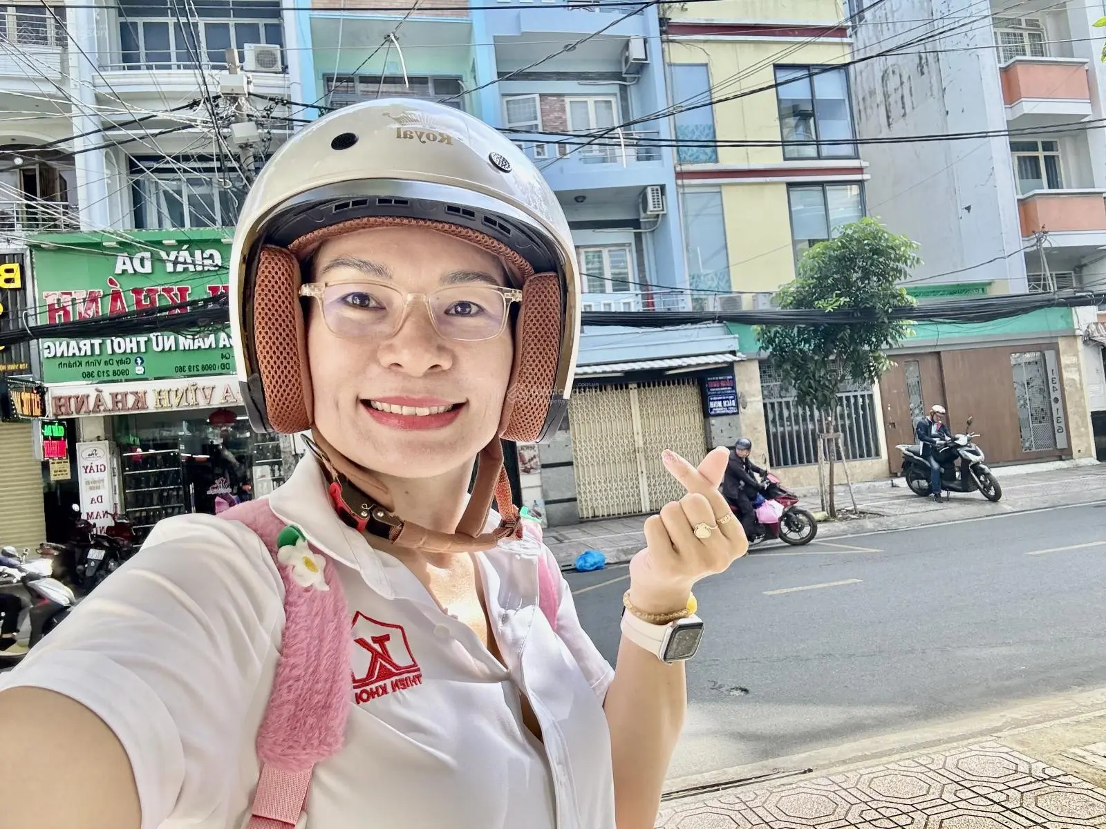 Bán nhà mặt tiền kinh doanh 25m đường Vĩnh Hội, Quận 4-duy nhất 1 căn sổ hồng đẹp chỉ 16,7t