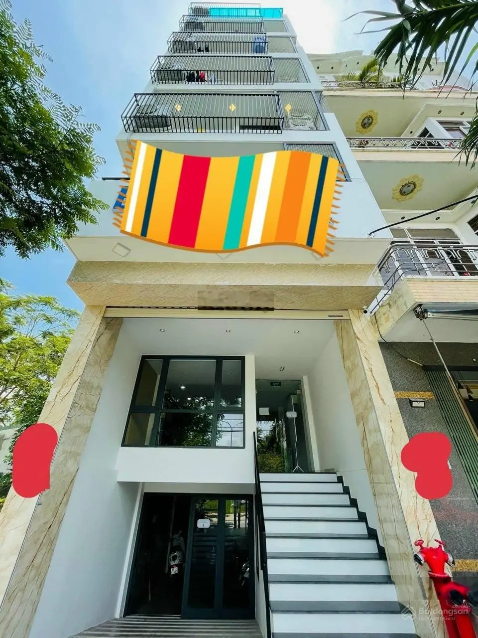 Chào bán toà căn hộ vip nhất sông Hàn 131.2m2, 8 tầng 20 phòng, doanh thu 130 triệu/tháng