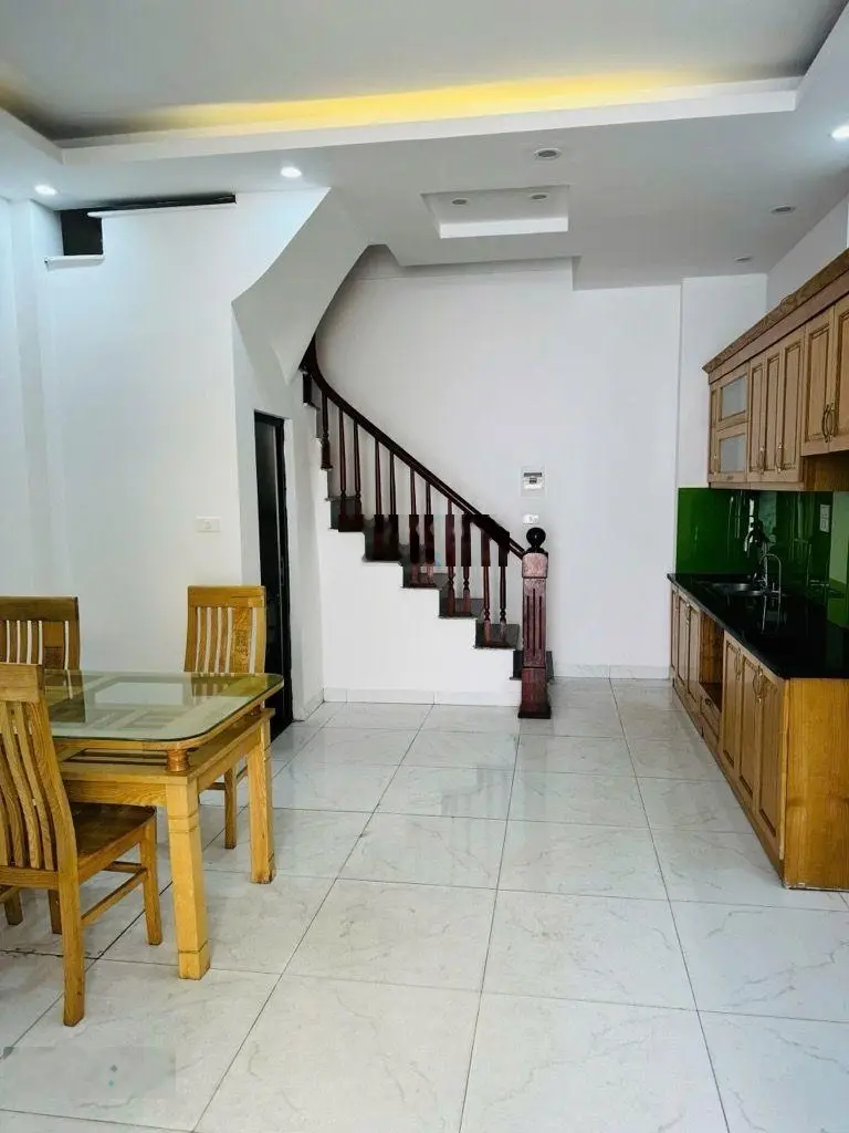 Bán gấp nhà La Khê ô tô dừng đỗ ngày đêm. Gần khu đô thị ParkCity Lê Trọng Tấn tiện ích bạt ngàn