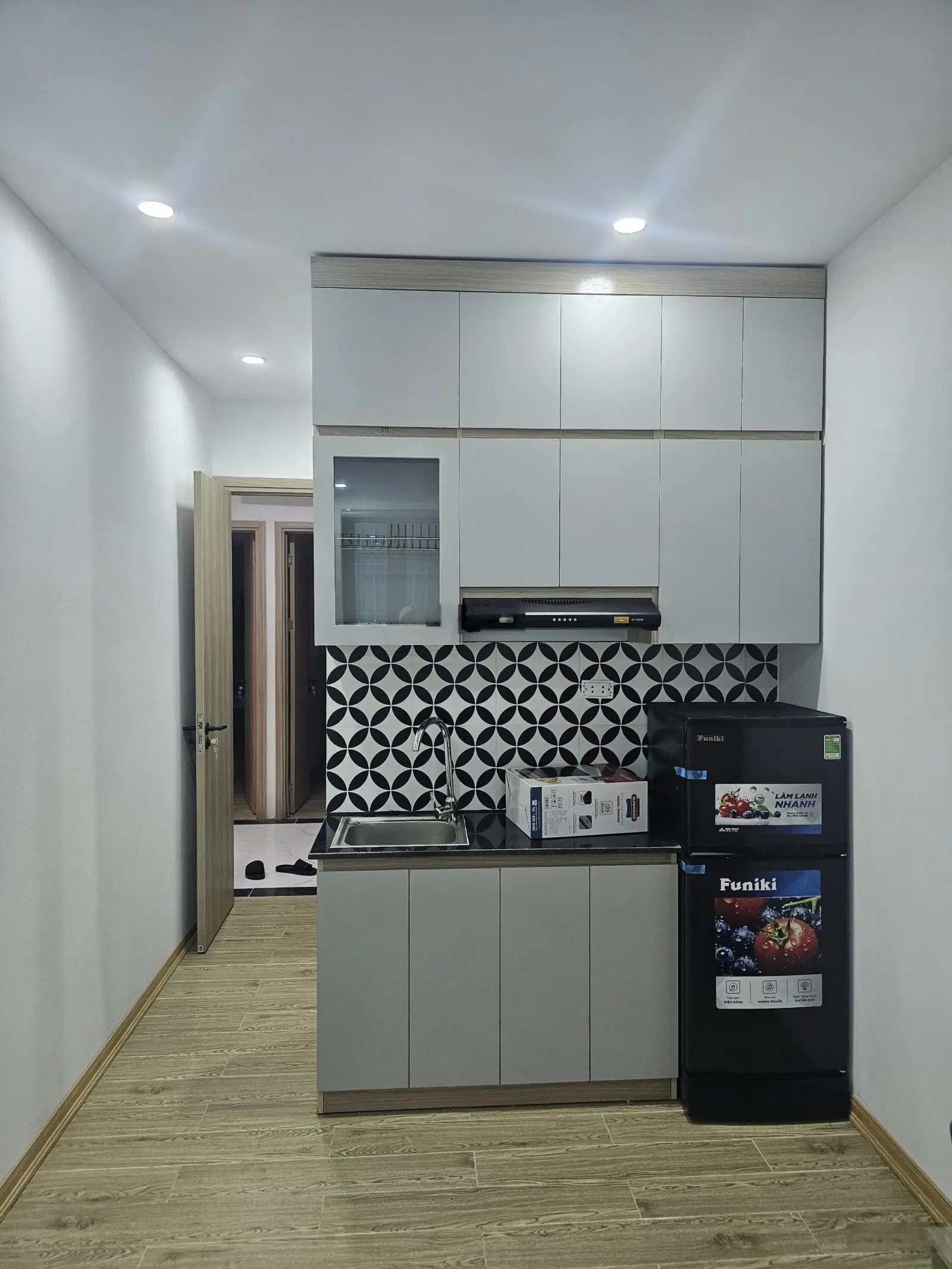 Cần bán gấp nhà dòng tiền cao Ngõ 63 Lê Đức Thọ 85m2, 7T, 22 P khép kín đủ đồ, thang máy giá tốt