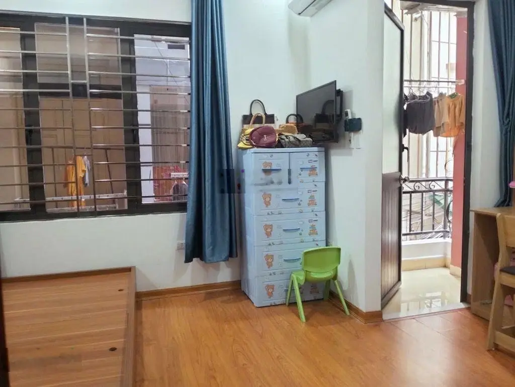 Lô góc 3 mặt thoáng - nhà dân xây đẹp ở luôn - 30m ra mặt phố đình thôn ô tô tránh vỉa hè kinhdoanh