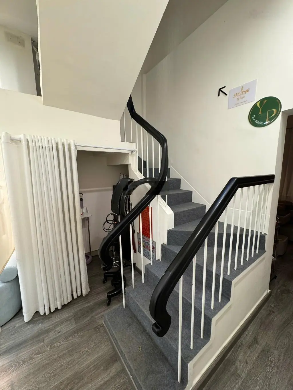 Gấp bán giảm 1 tỷ - hẻm ôtô Khánh Hội Quận 4 - 4 Tầng - 56m2 - Tiện kinh doanh