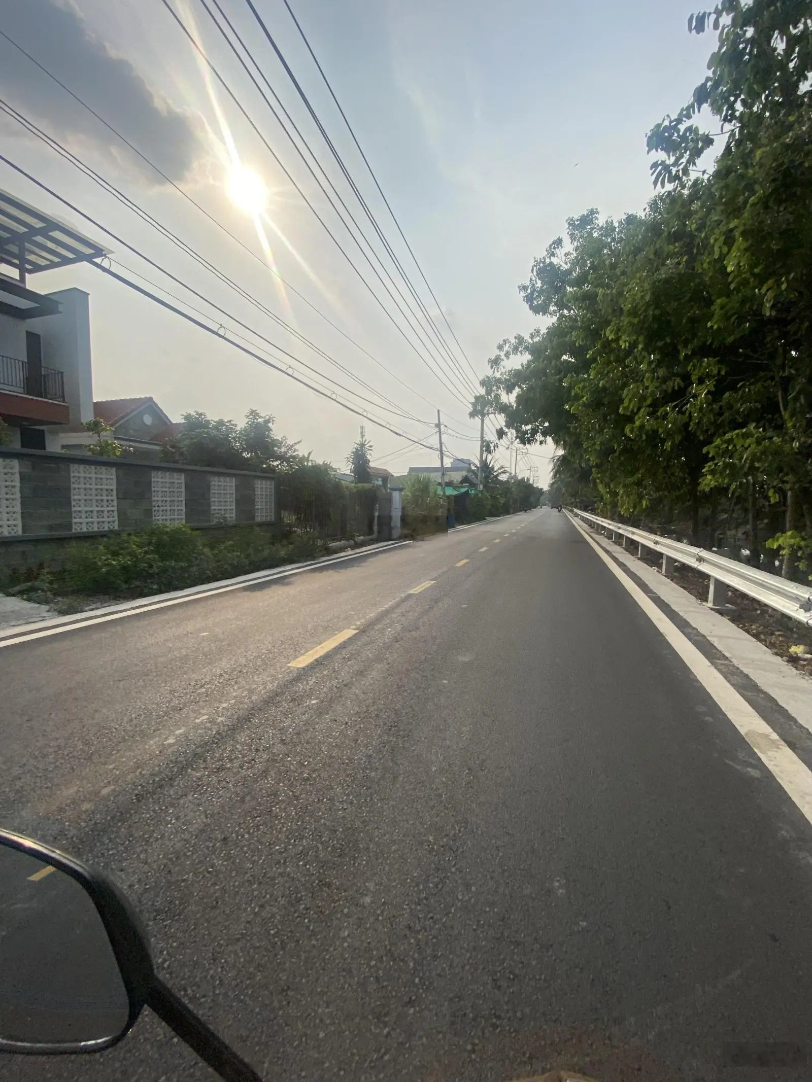 Bán dãy trọ 338m2 thổ cư 14p MT Kênh A gần Vành đai 3