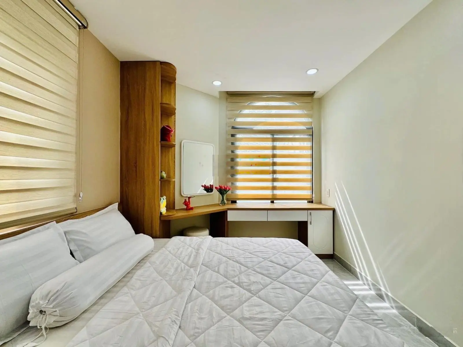Hiếm! Nhà mặt đường Nghĩa Thục - P5 - Q5. 68,6m2 cho thuê 28 triệu. Gần chợ Hoà Bình