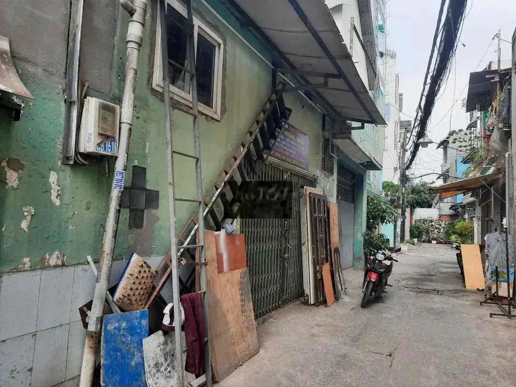 bán nhà c4 hẻm xe hơi đường nguyễn hữu tiến. p tây thạnh tân phú