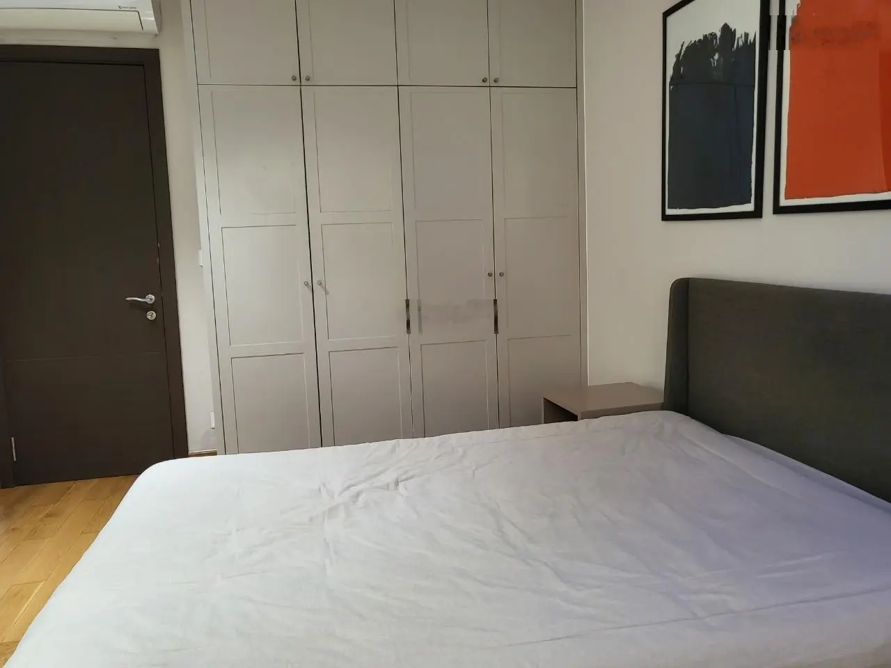 Bán căn hộ 3 phòng ngủ Đảo Kim Cương, 180 m2, có sổ hồng, view hồ bơi, yên tĩnh mát mẻ, giá tốt