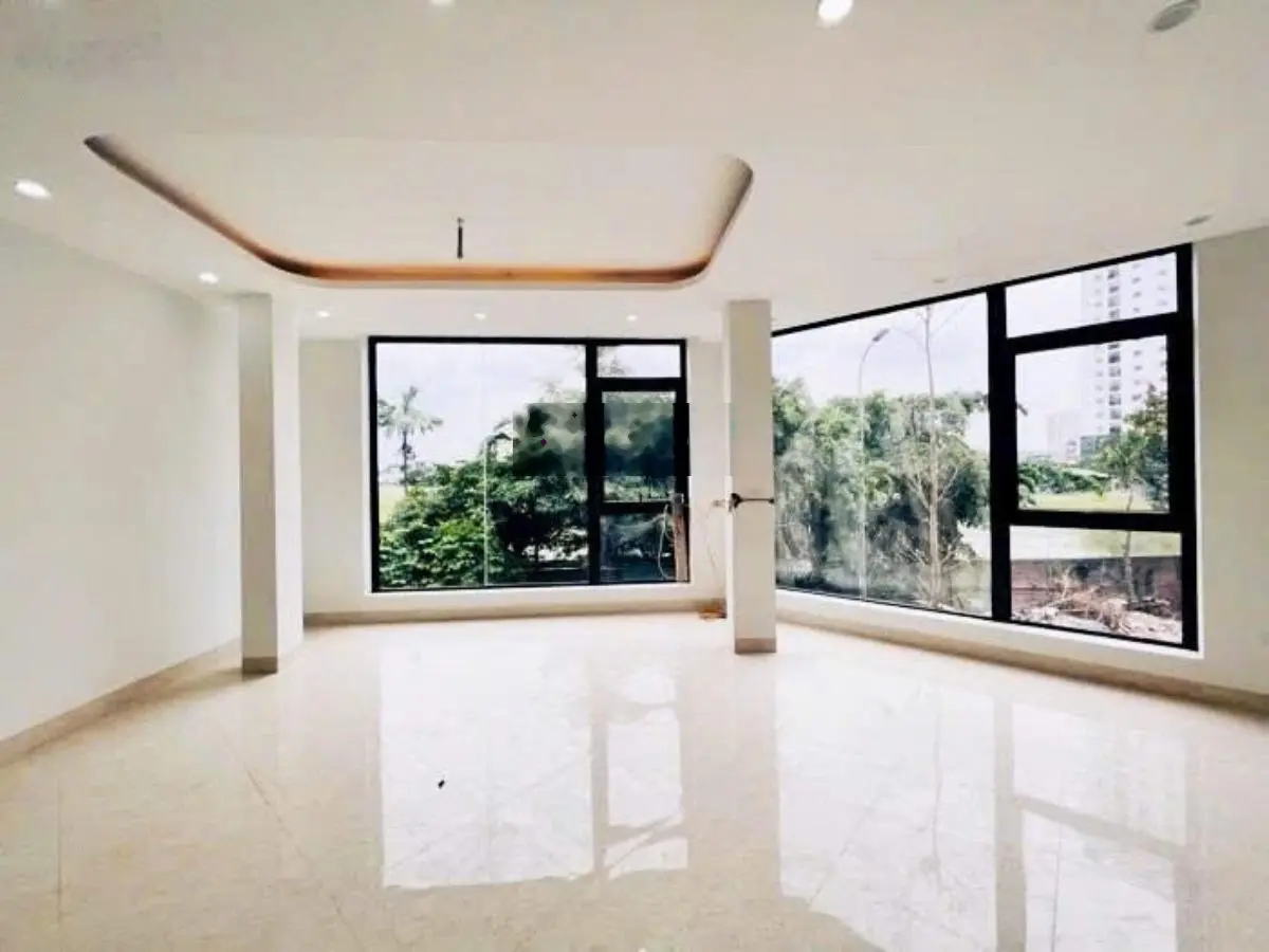 Nhà liền kề lô góc -2 mặt thoáng ô tô tránh nhau -nhà mới xây 6 tầng - thang máy - pháp lý sổ đỏ