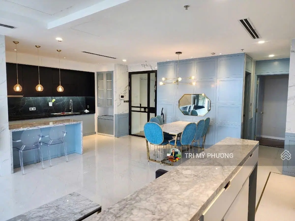 Bán 4PN - Vinhomes Central Park + view sông cực đỉnh, căn hộ 154 m2, tầng thấp, trung, cao có đủ.