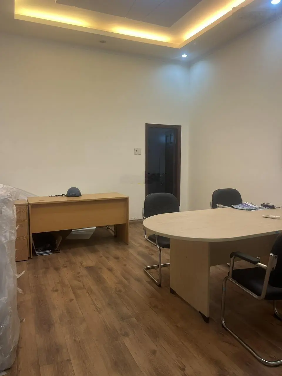 Bán nhà đường Xuân Thủy KDC Hồng Phát