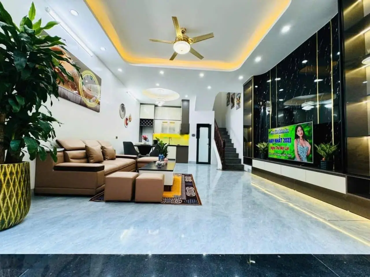 Bán nhà mới Siêu Đẹp 40m2*4T giá 8.58 tỷ Yên Hòa, Cầu Giấy