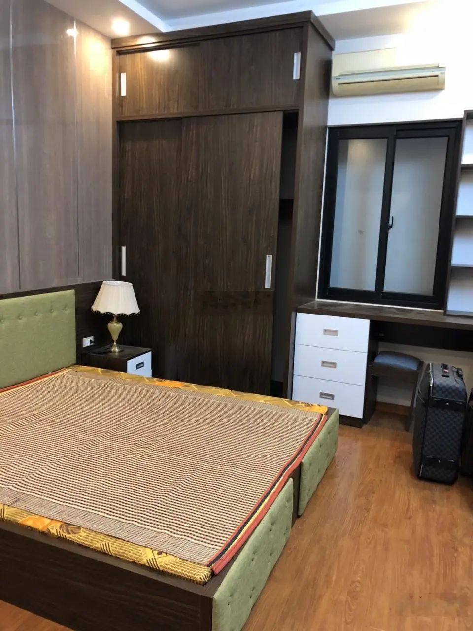 Sổ đỏ 50m2 x 3 tầng nhà dân, ngõ rộng thoáng, phố Quan Nhân, Thanh Xuân, giá đầu tư chỉ 132tr/m2