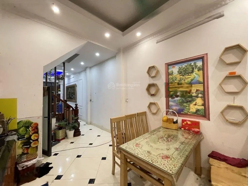 Nhà đẹp khu Đền lừ, Hoàng Mai, 43m2, 5PN, trước nhà rộng 10m, chỉ hơn 6 tỷ
