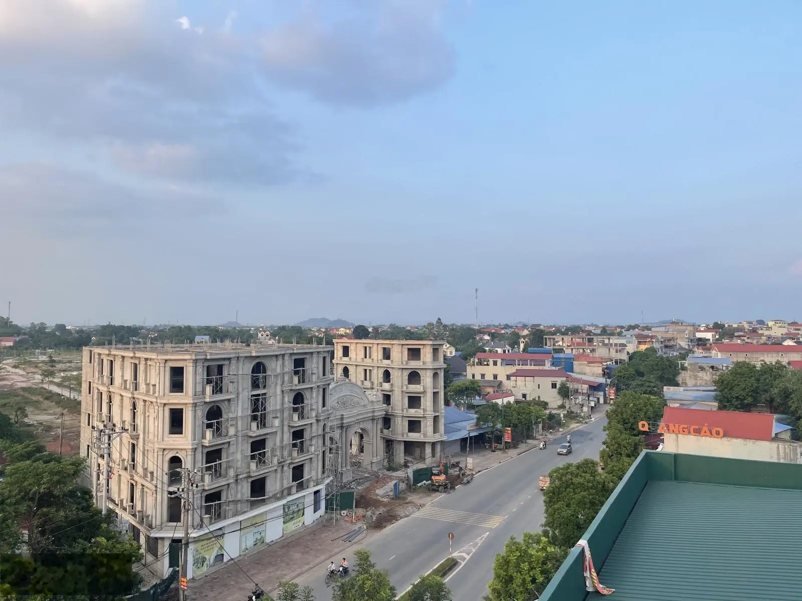 Bán đất nền dự án tại yên thứ city, giá 24 triệu / m2, diện tích 100m2 view đẹp