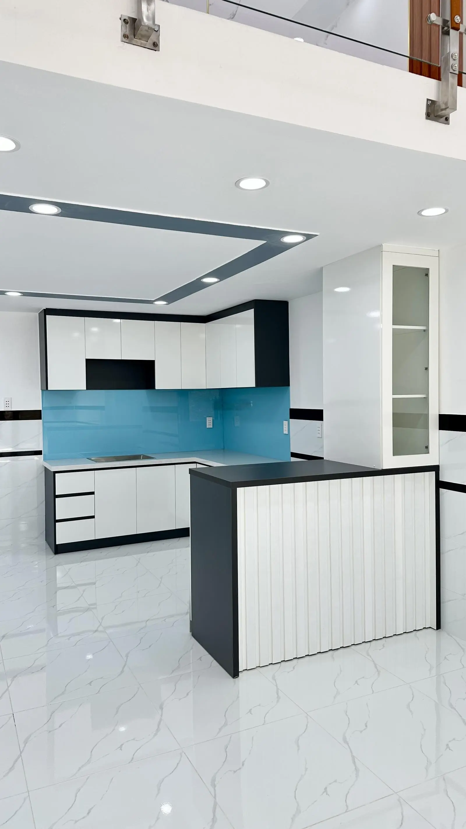 Bán Nhà 2 phòng ngủ gần chợ Xuân Thới Thượng