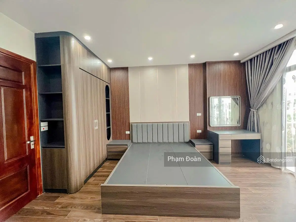 Bán nhà khu đô thị đại kim mới ,thang máy nhà đẹp ở ngay ,giá rẻ nhất khu chính chủ bán