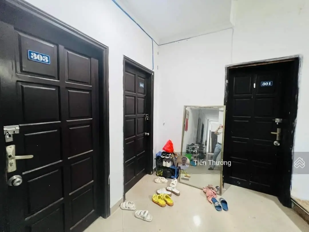 Mặt phố Hoàng Ngân 222m2 x 5 tầng- phường Trung Hòa,quận Cầu Giấy.Giá bán 220 triệu/m2!