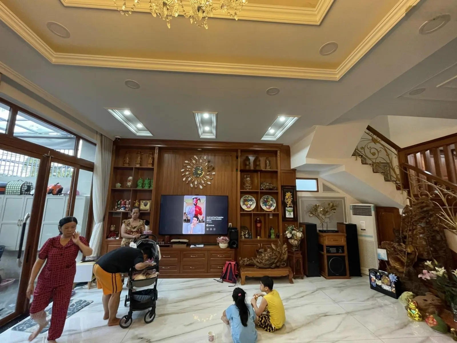Chủ kẹt tiền cần bán biệt thự 3 tầng đẹp lung linh Hiệp Bình Chánh, Thủ Đức