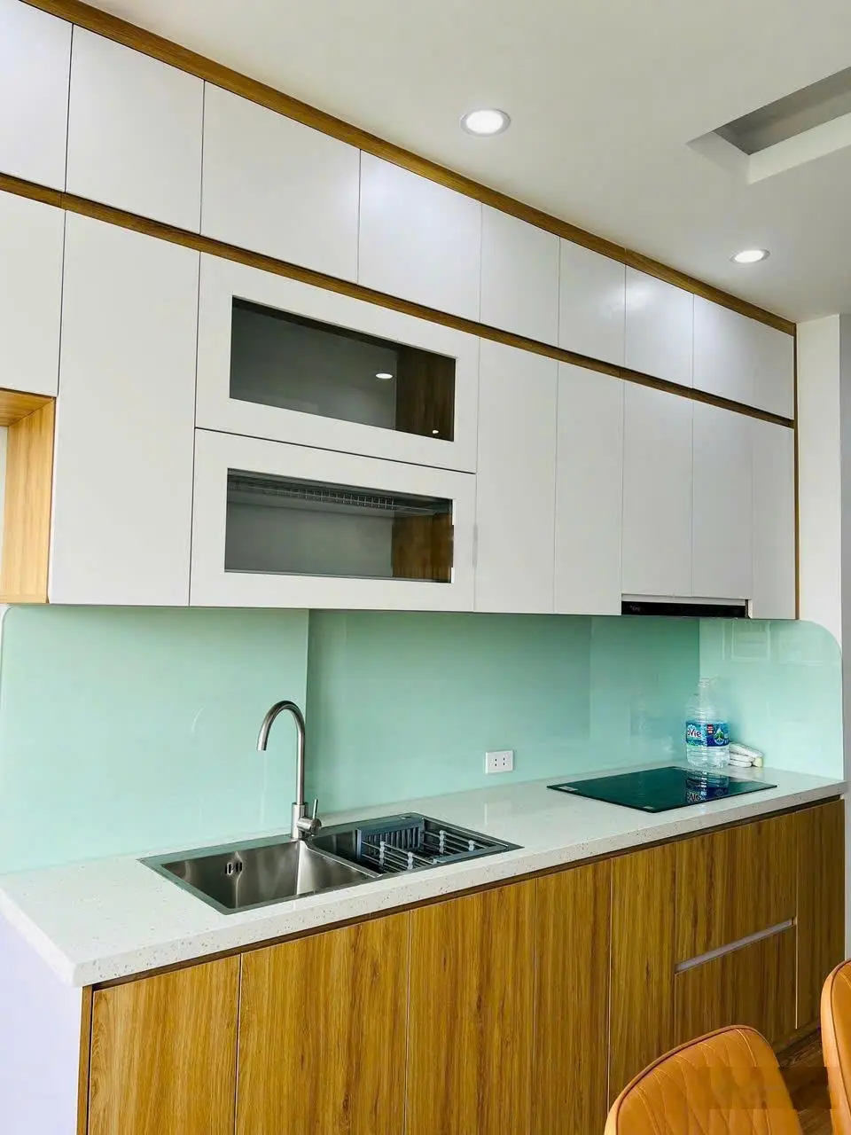 Tôi cần bán CH 78m2 đã thiết kế lại thành 3 ngủ, ban công đông nam thoáng mát, SĐCC
