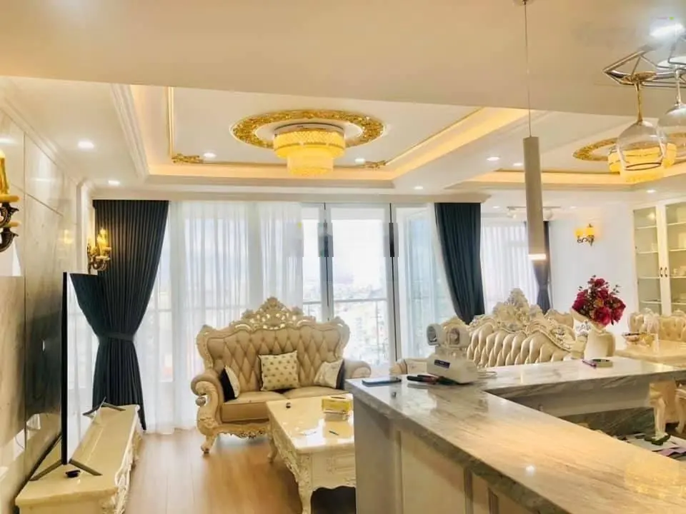 Chính chủ cần bán căn hộ Kingdom, Q. 10, 105m2, 3PN, giá 8 tỷ, LH 0901 716 ***, NH hỗ trợ vay 70%