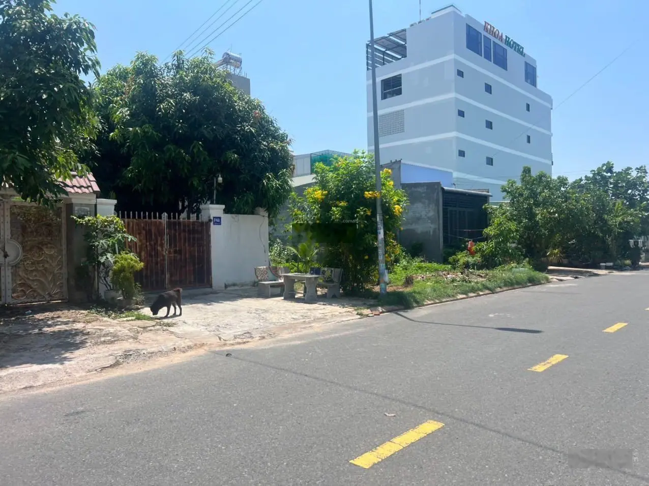 Cần bán lô đất đẹp 100m2 thổ cư - MTKD Hoàng Bích Sơn - Phan Thiết - giá rẻ