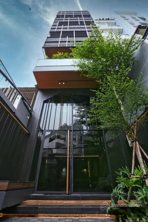 MTKD đường Nguyễn Ngọc Phương, Bình Thạnh - DTCN: 80,8 m2 - 6 tầng (có thang máy) - giá: 23,8 tỷ