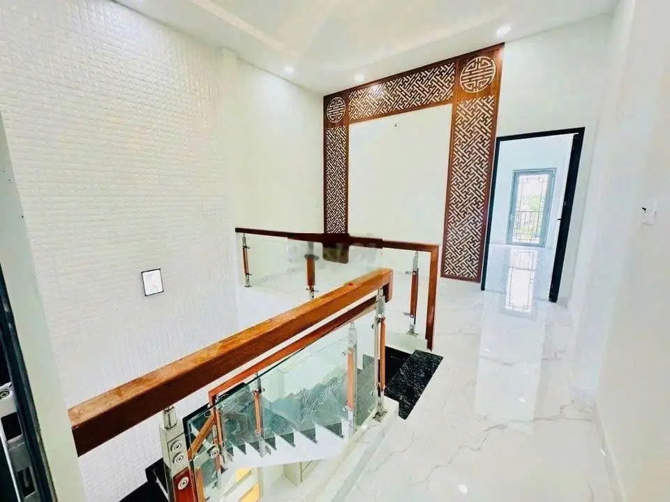 Chủ Cần Bán Căn Nhà 1 Trệt 1 lầu Sổ Riêng Thổ Cư 90m2 Giáp Tân Phong