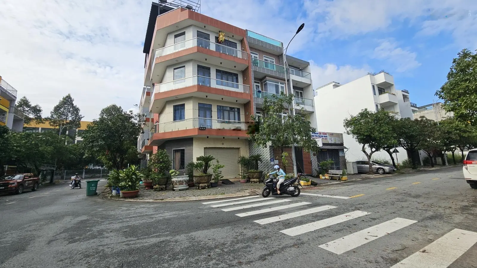 KDC The Seasons Lái Thiêu giá chỉ 3 tỷ 999 triệu, đã có sẵn cọc nhồi, chỉ việc xây dựng, cần bán