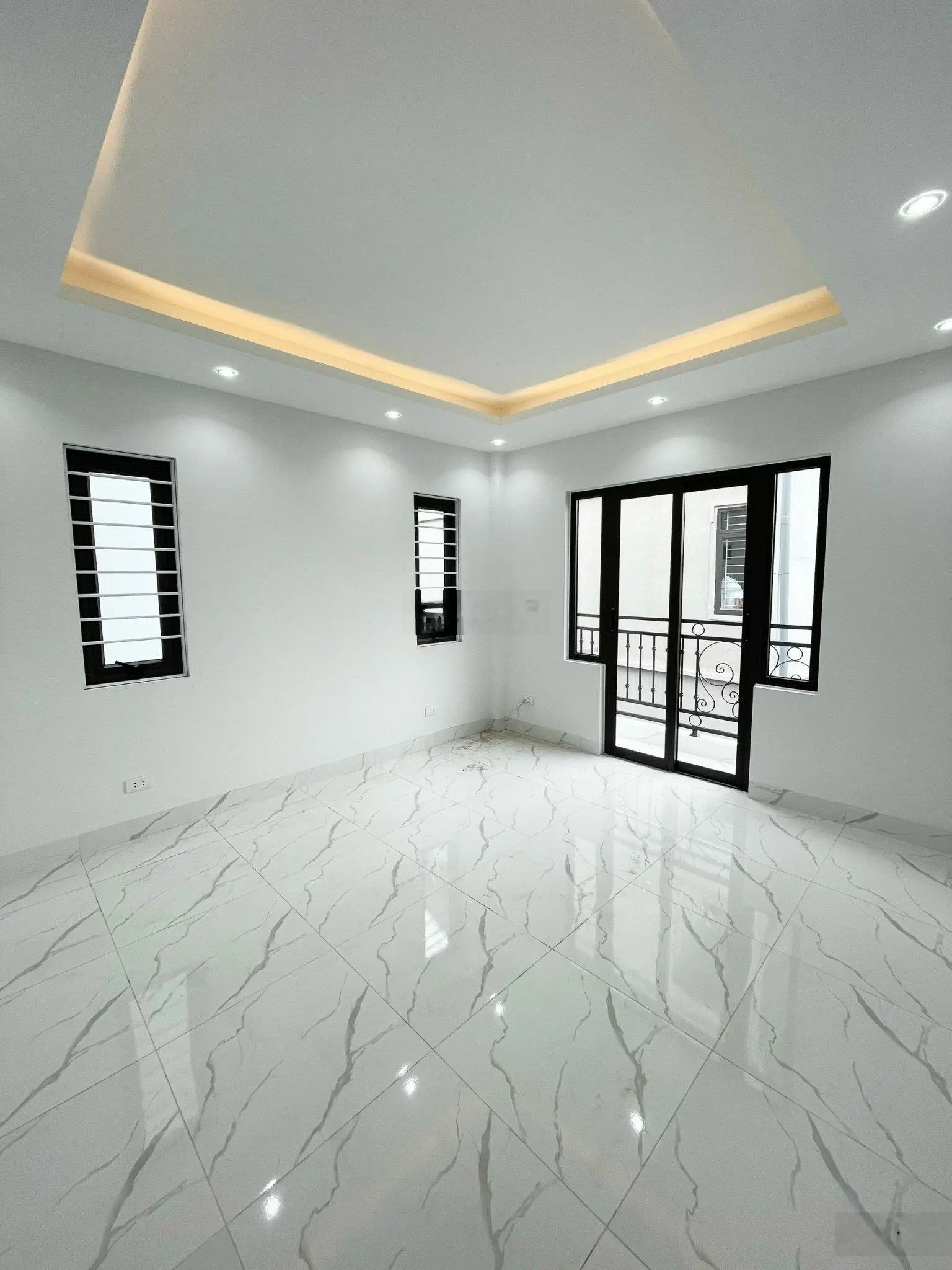 Cực hiếm Ôtô đỗ cửa, rộng thoáng. 43m2*4T Phụng Châu. Ở sướng, Đầu tư chắc thắng. Giá chỉ 3,1x tỷ