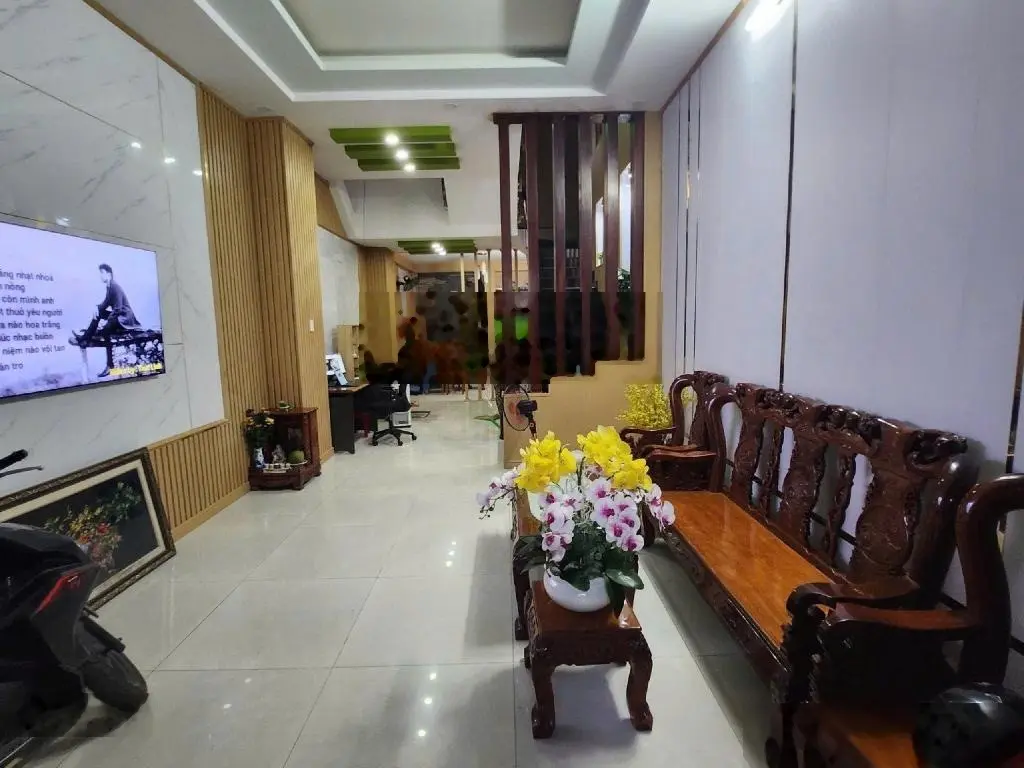 Giảm 300 triệu - nhà hoàn công - 73m2 - 3 tầng btct - hẻm xe tải - linh trung- thủ đức- chỉ 8.4 tỷ