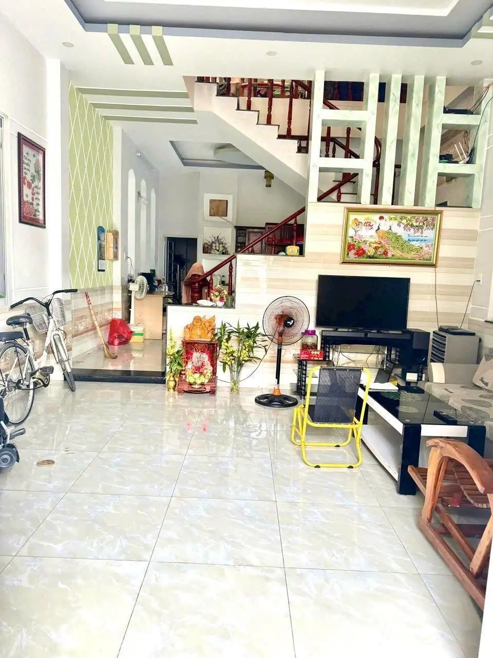 Nhà lầu gần trung tâm hành chính Dĩ An, giá 3 tỷ 850 triệu