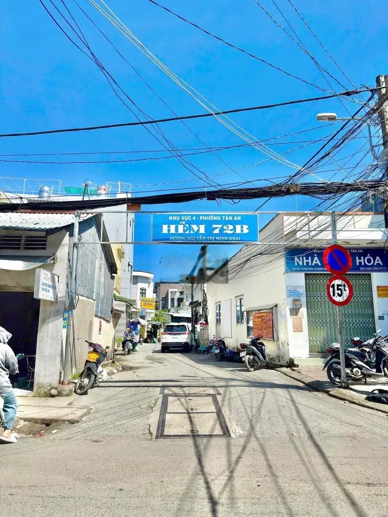 nhà đẹp ngay trung tâm hẻm 72b nguyễn thị minh khai