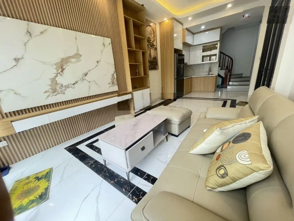 Bán nhà phố thạch bàn, 5 tầng mới đẹp, khu vực đông dân cư, pháp lý chuẩn, nở hậu, 52m2, 5.7 tỷ