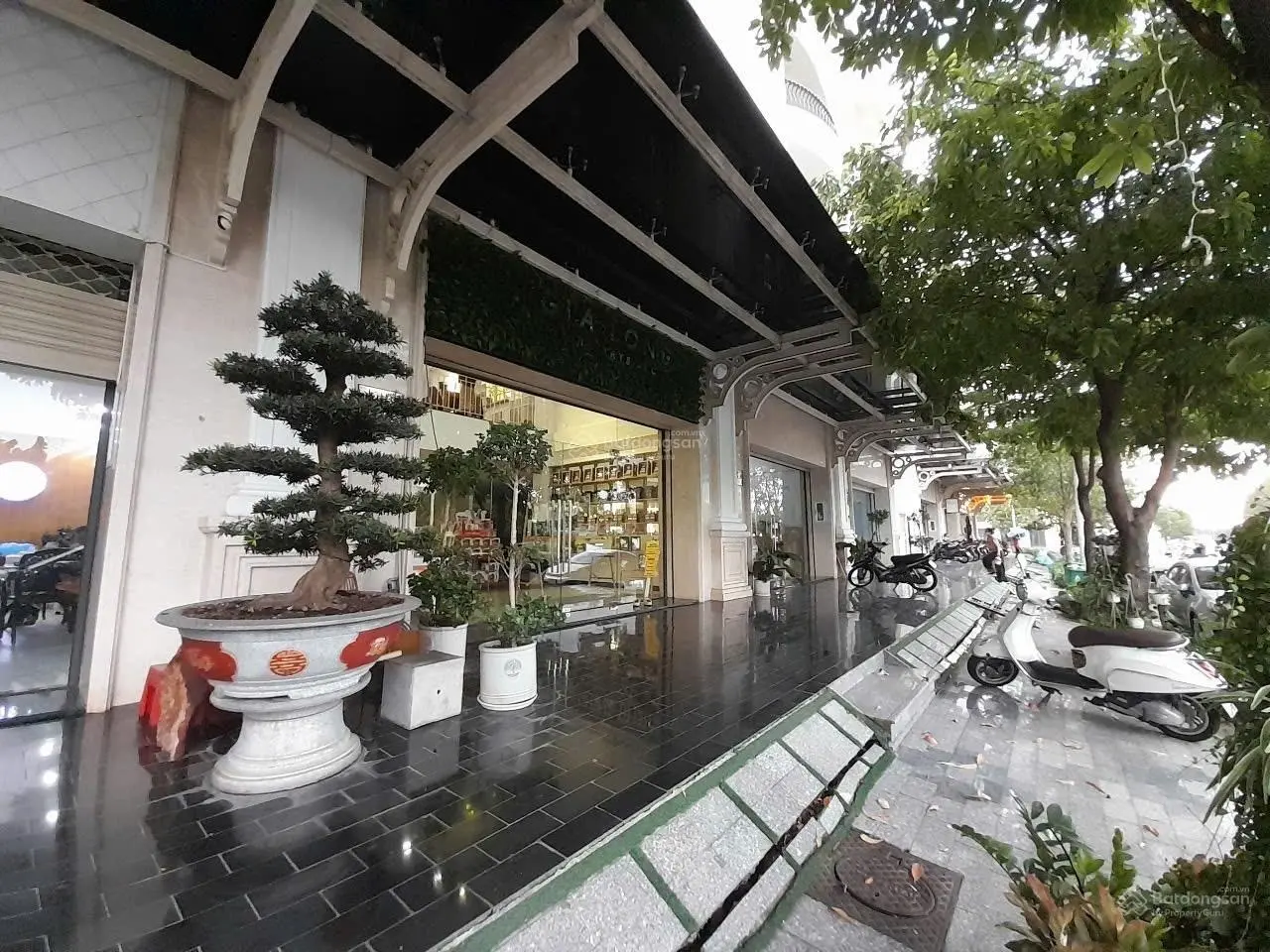 Nhà 5 tầng lô góc 2 mặt tiền kinh doanh KĐT Vạn Phúc CiTy, 147m2, ngang 7m, giá chỉ 36 tỷ TL.