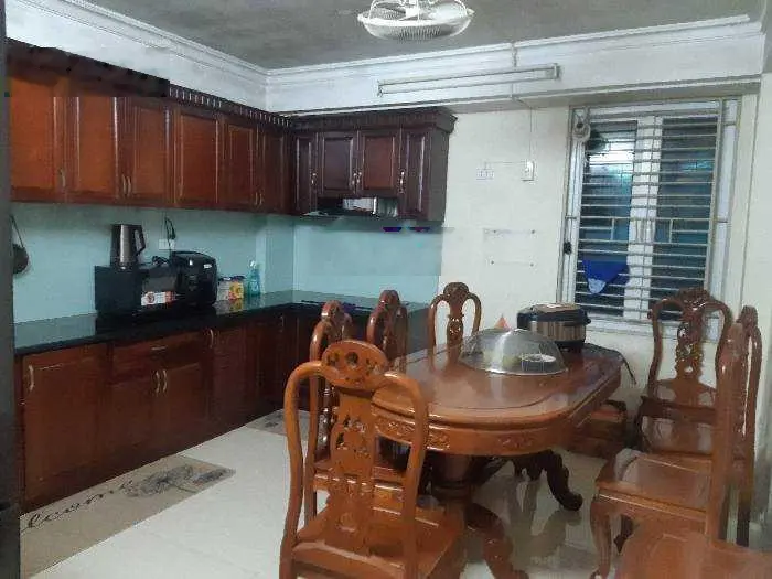 Cần bán nhà - phố Nguyễn Đình Chiểu - quận HBT - nhà thoáng trước sau - ngay CV Lê Nin