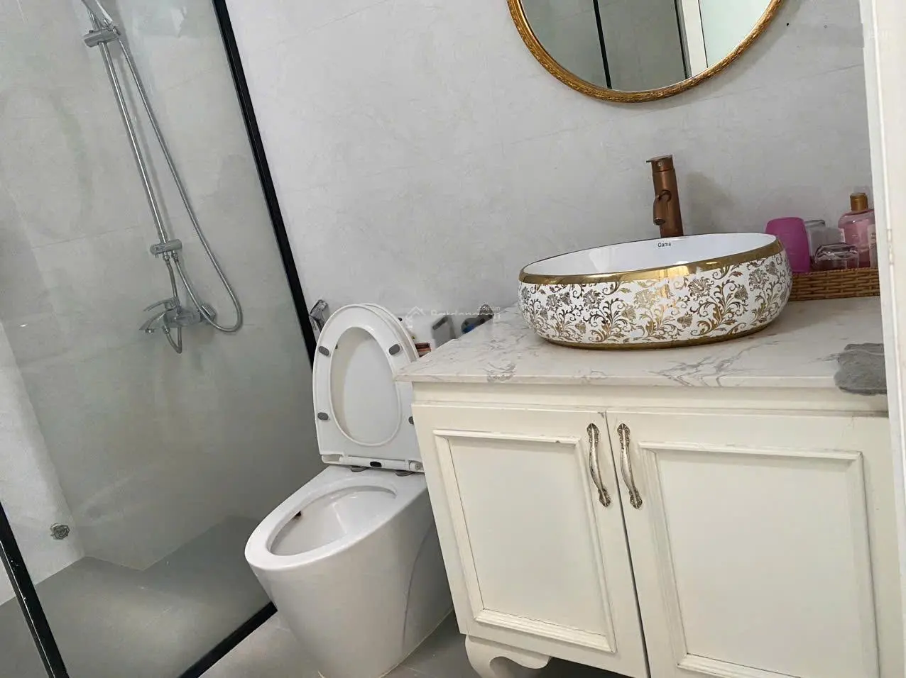 BÁN NHÀ 3 TẦNG KIỆT ĐƯỜNG HOÀNG DIỆU ( NGANG 6.5 M ) - HẢI CHÂU , ĐÀ NẴNG .