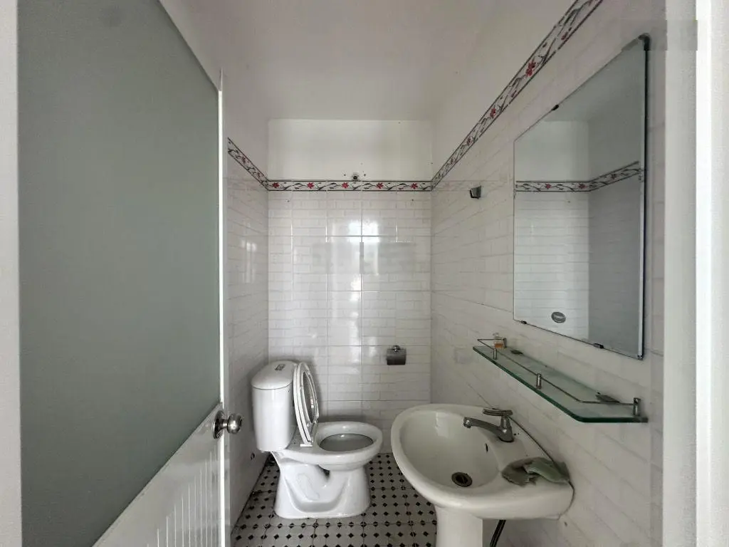 Bán nhà quận 12 ngay thạnh xuân - hà huy giáp hẻm như mặt tiền dt khủng 5x21 giá 4,75tỷ còn tl