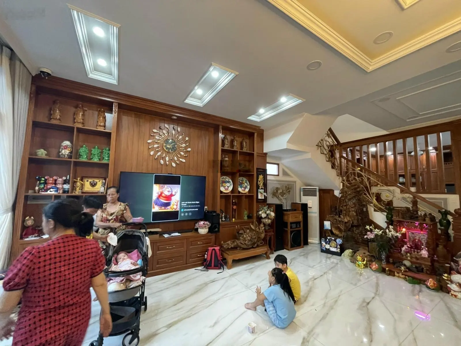 Chủ kẹt tiền cần bán biệt thự 3 tầng đẹp lung linh Hiệp Bình Chánh, Thủ Đức