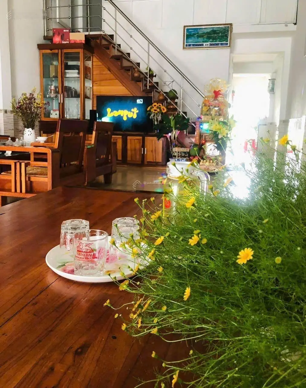 Bán nhà đường 10,5m gần bến xe mà giá quá rẻ