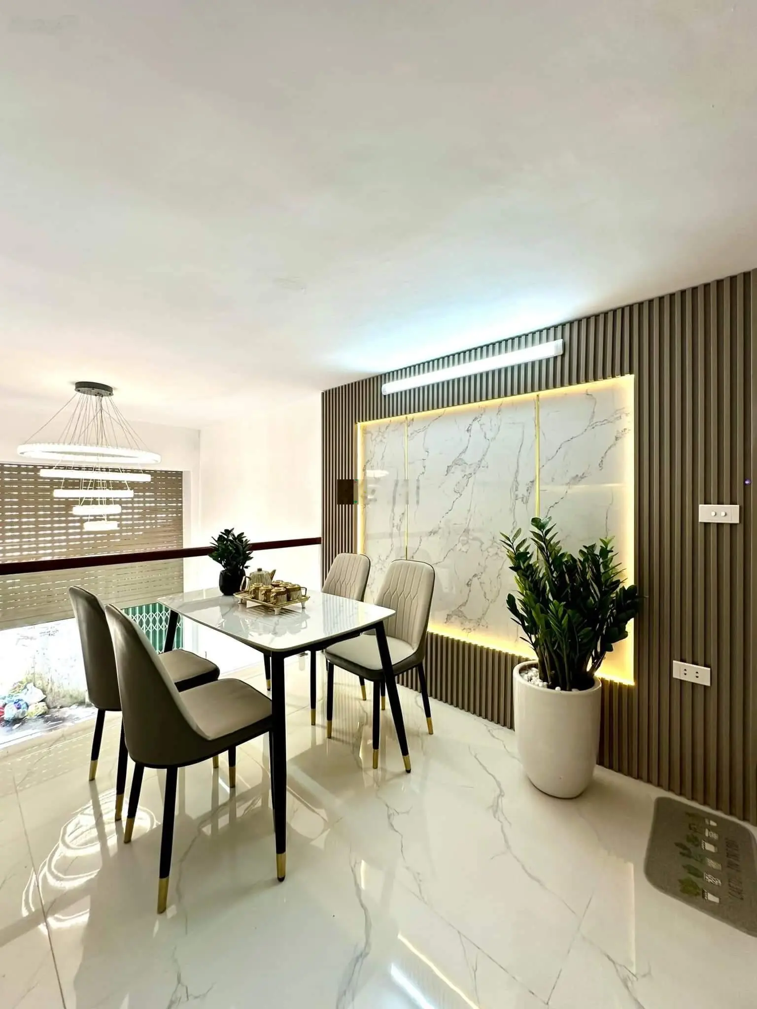 Chính chủ nhờ bán gấp nhà - Lê Đức Thọ - ô tô nhỏ đỗ cửa - 10m ra ô tô tránh - sổ đẹp - giá tốt