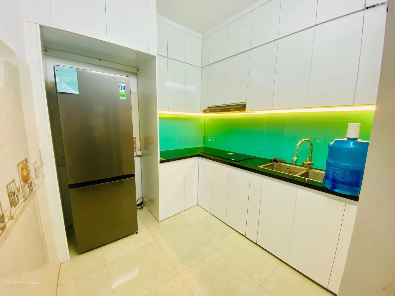 Có ông chú nhờ em bán căn nhà Nguyễn Đức Cảnh - 40m2 mà chỉ có nhỉnh 4 tỷ đồng