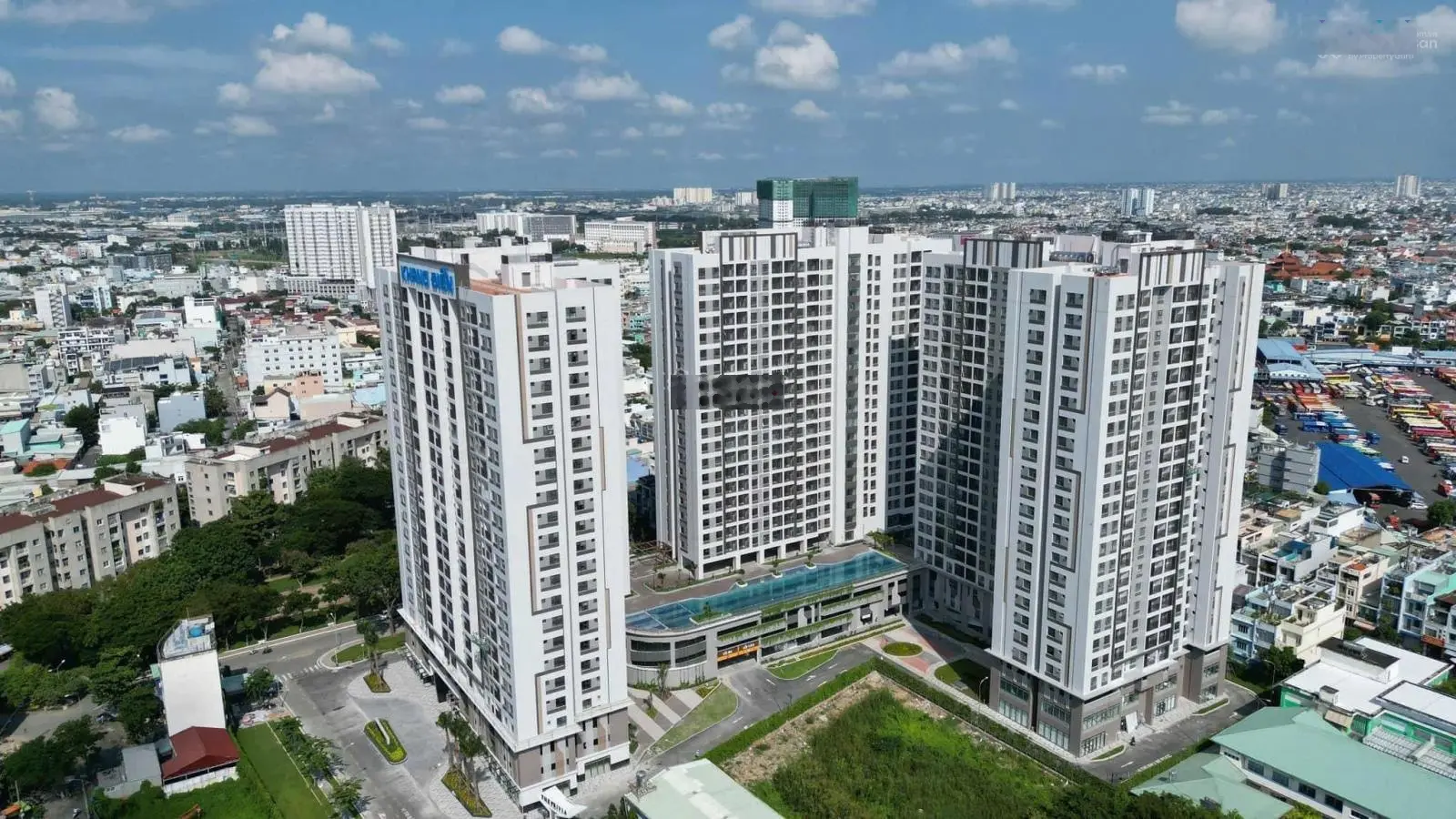 * Bán căn 1 PN The Privia giá 2.970 bao gồm thuế phí , khách kẹt tiền bán rẻ