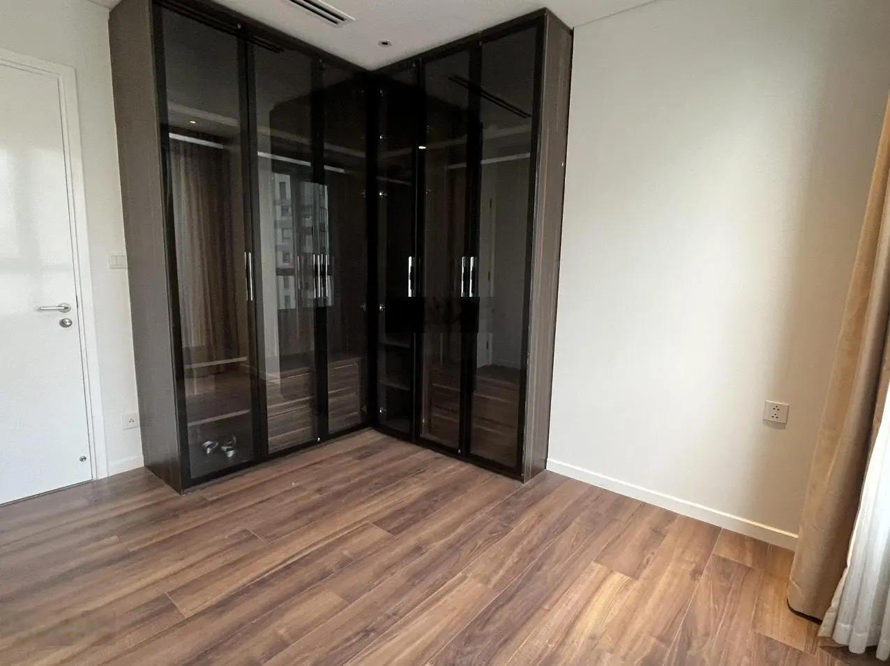 Cần tiền bán gấp căn 3PN view sông cực đẹp tại Đảo Kim Cương. Giá bán chỉ 12 tỷ