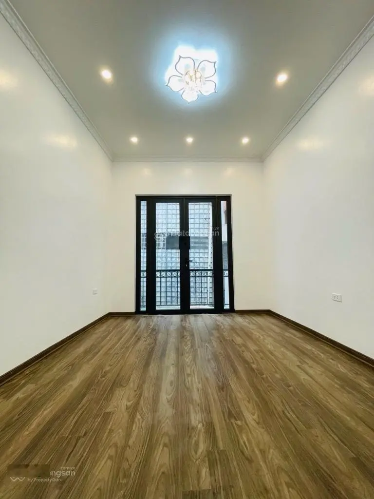 Bán nhà đẹp view Hồ Văn Chương, ô tô đỗ gần, vừa ở và cho thuê DT 38m2 giá: 6.8 tỷ TL