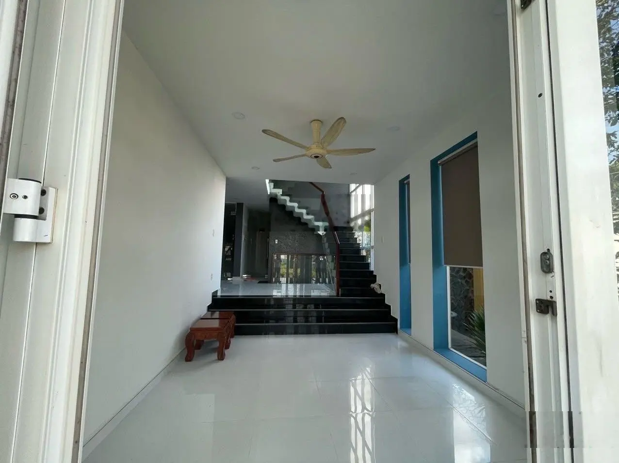 BIỆT THỰ ĐỐI DIỆN GLOBAL CITY NHỈNH 100tr/m, VỪA Ở VỪA ĐẦU TƯ BIỆT THỰ LIÊN PHƯỜNG, PHƯỚC LONG B