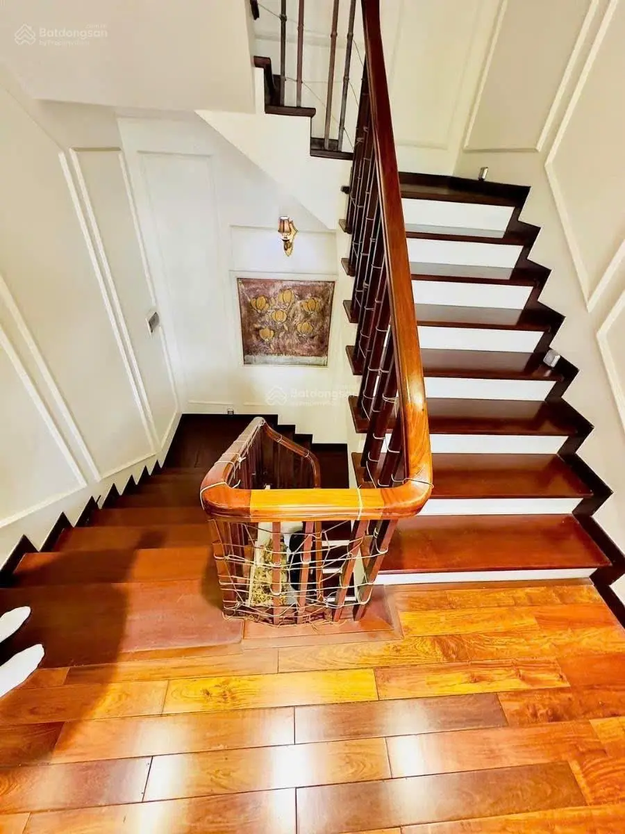 Vip - Bán gấp Liền Kề 5PN, 4WC, 94m2 tại Thái Hà, Đống Đa, Hà Nội, giá cực chất 24,5 tỷ