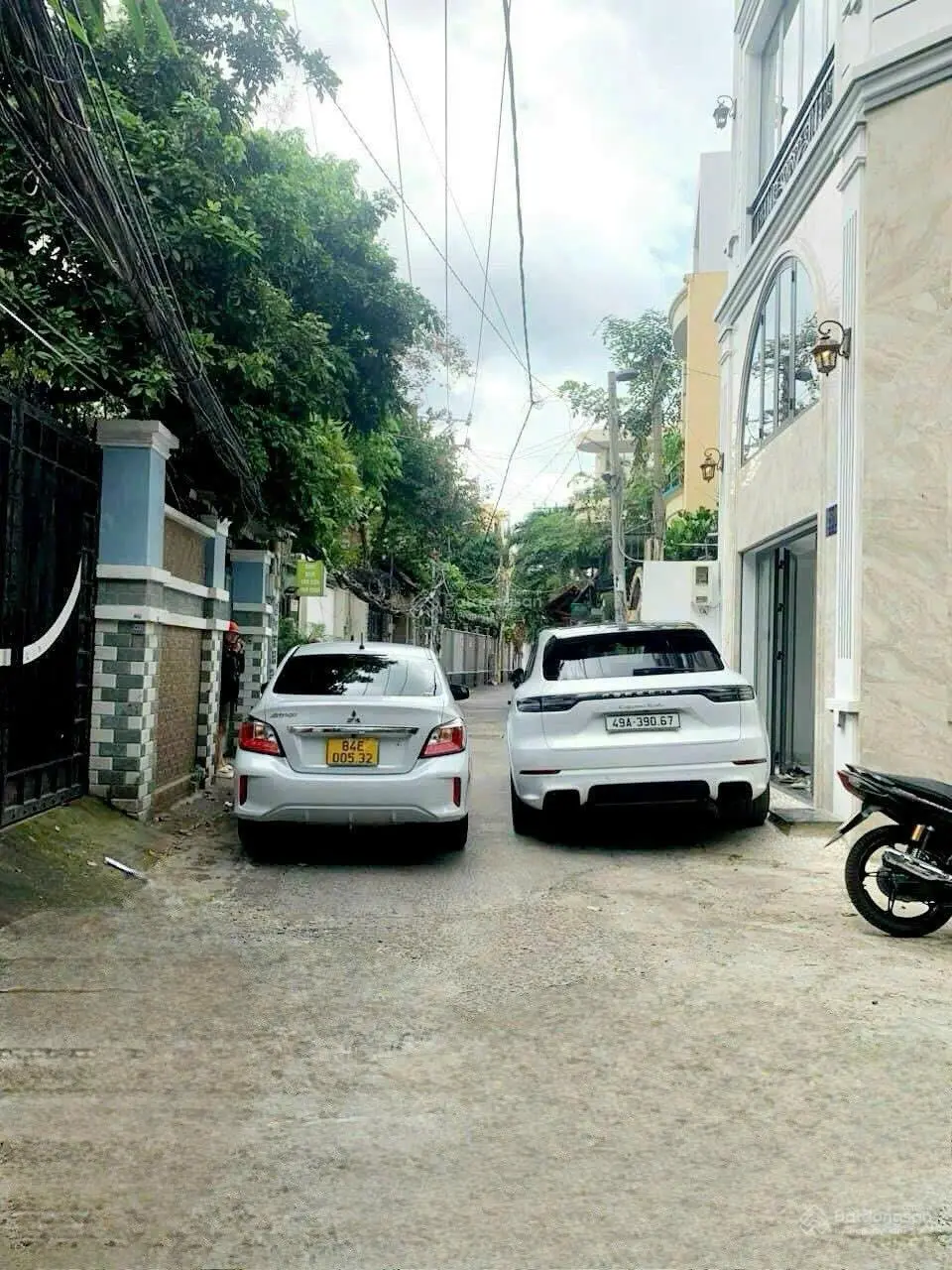 Nhà hẻm 5 nơ trang long , p7 bt . dt 46m2 , 5 tầng thang máy , ô tô ngủ trong nhà _ 10 tỷ xíu