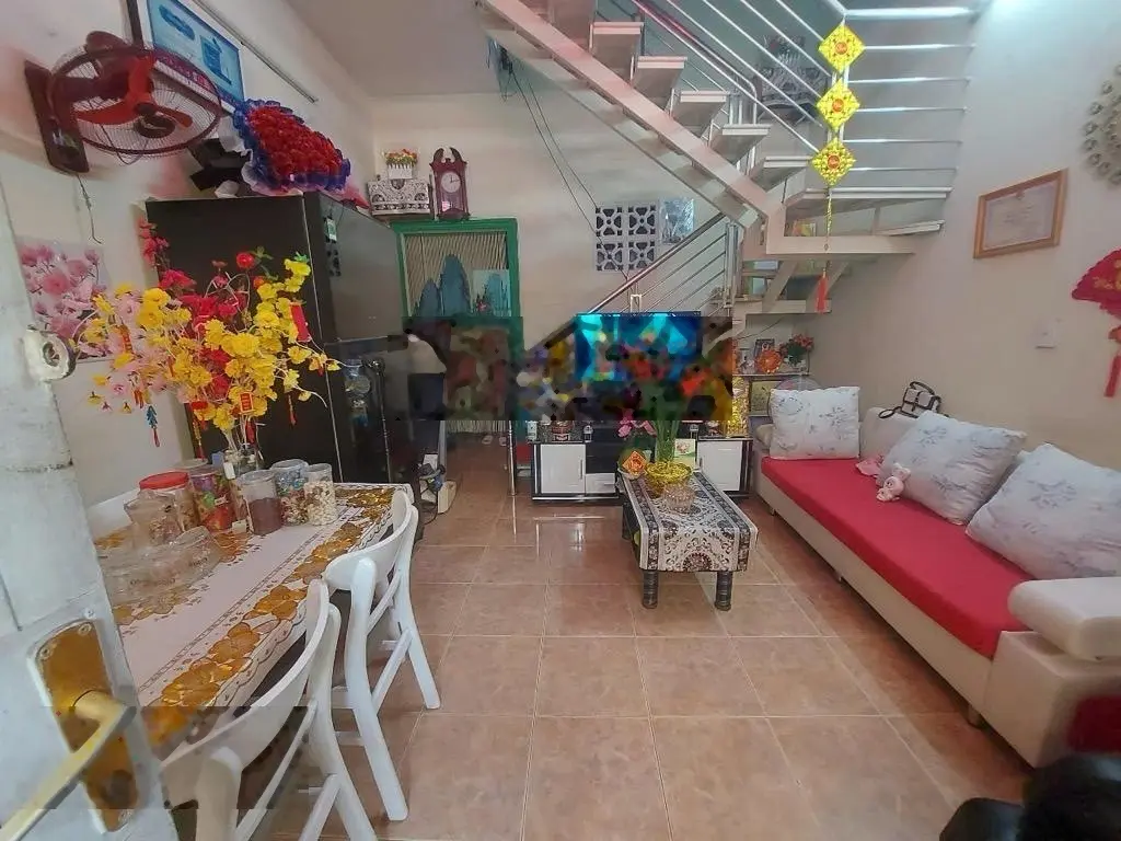 Bán gấp nhà riêng Lê Văn Quới, BTân, 52m2, 2 tầng đúc, hẻm xe hơi 5m, gần 4 xã, nhỉnh 5 tỷ.
