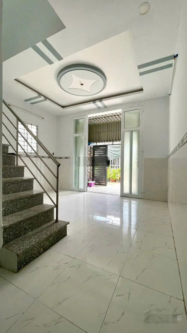 Chủ cần bán gấp căn nhà 40m2/1tỷ1 ở xã Long Thượng, huyện Cần Giuộc, SHR, MT đường rộng rãi