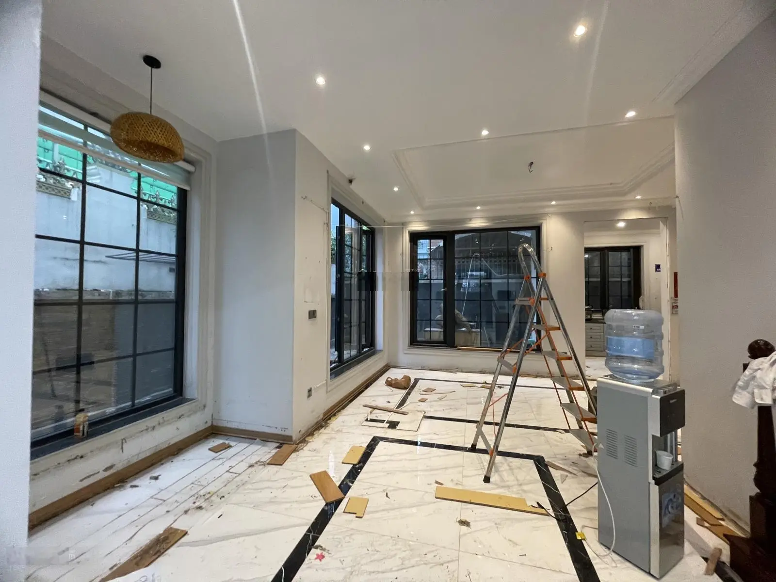 (Giá siêu tốt & duy nhất 37 tỷ) biệt thự đơn lập 215m2 Cao Xuân Huy KĐT Mỹ Đình 2 ở & kinh doanh
